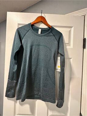 lululemon athletica Long Sleeve Tee in Teal with Subtle Sparkle